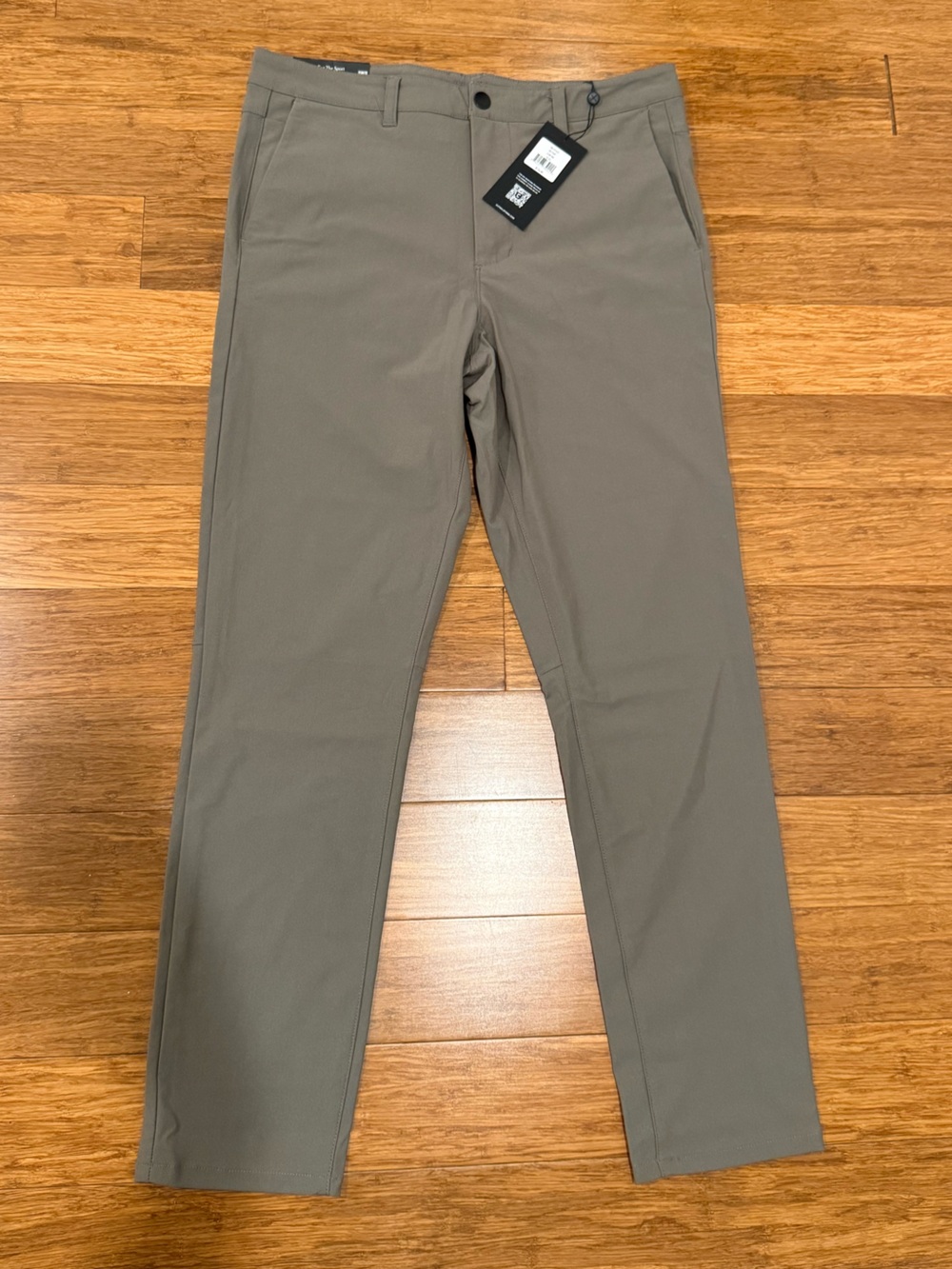 Cuts AO Pant in Canyon - NWT - 32x32